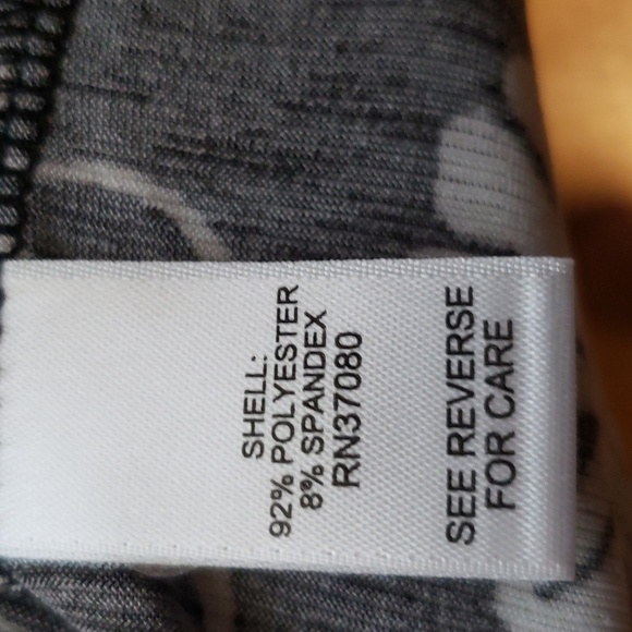 🆕️Ladies lightweight top​ - Picture 7 of 10